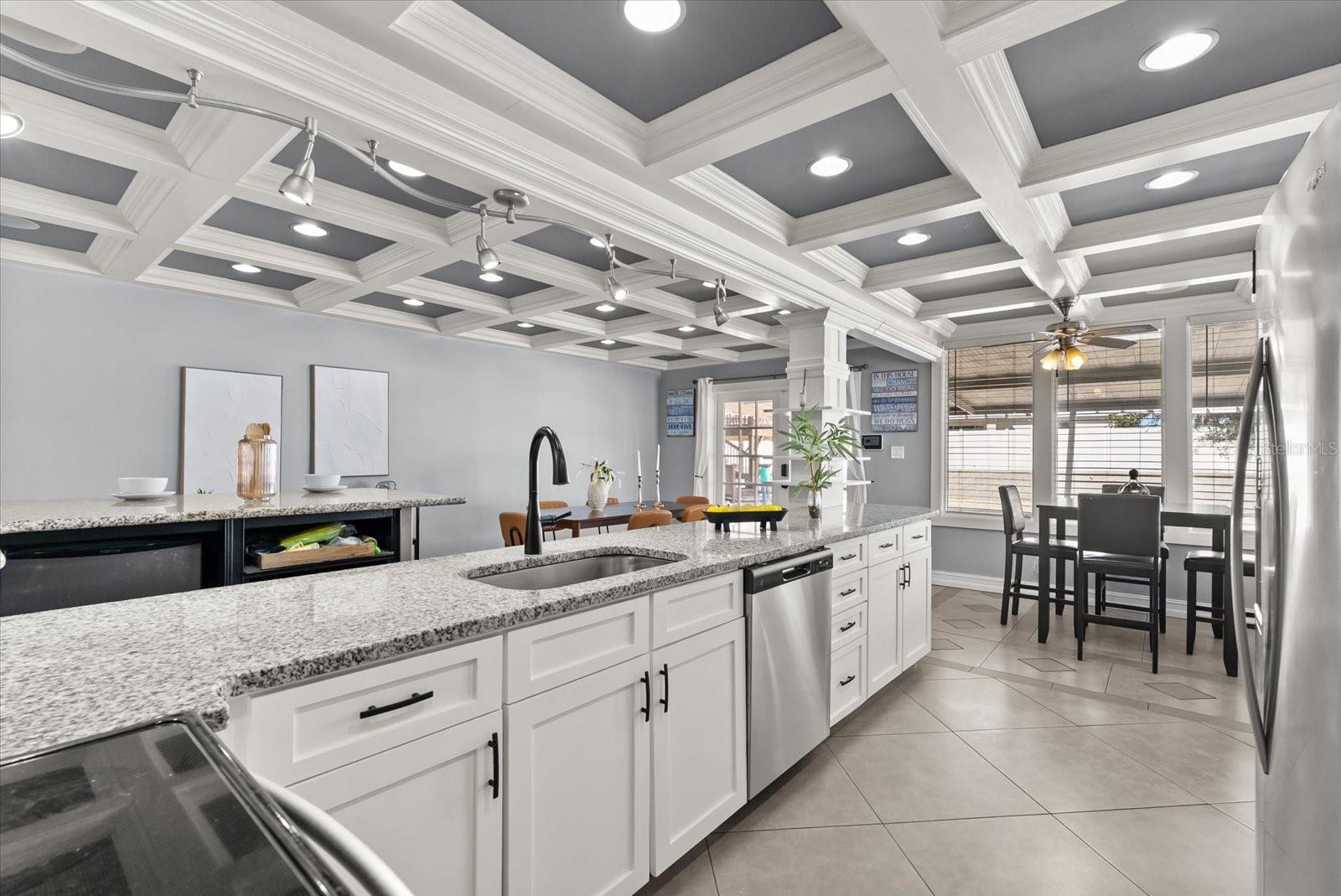 Image 11 of 35 For 8255 Lake Underhill Road