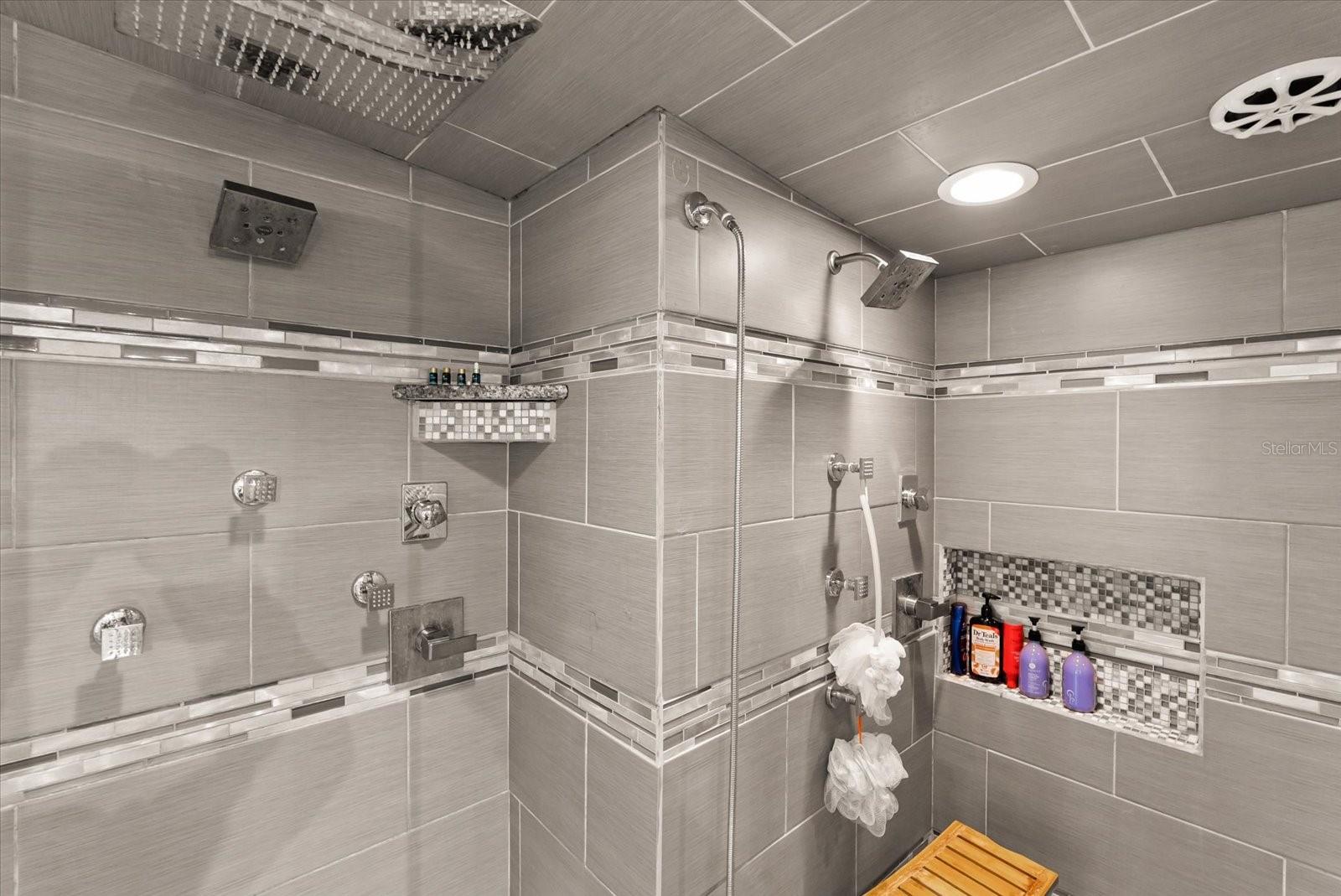 Image 16 of 35 For 8255 Lake Underhill Road