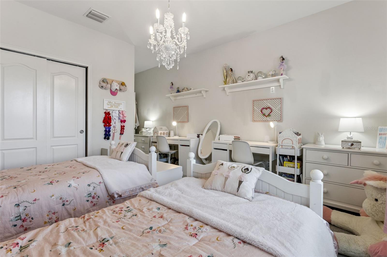 Image 30 of 35 For 7123 Calm Cove Court