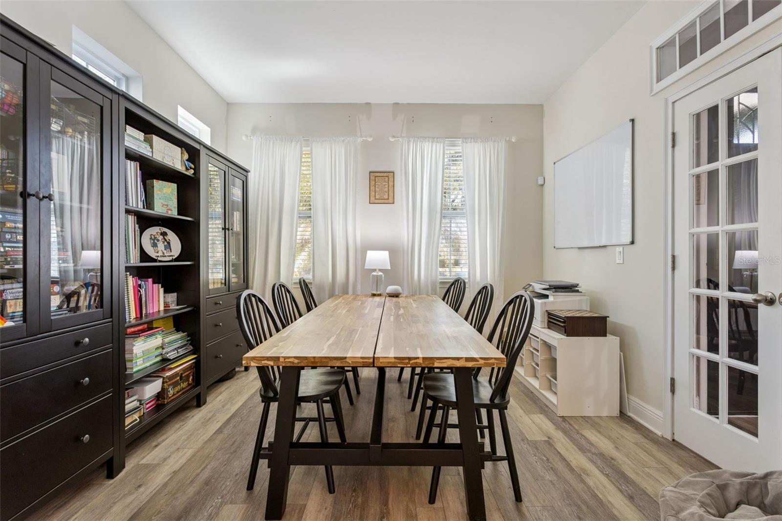 Image 5 of 35 For 7123 Calm Cove Court