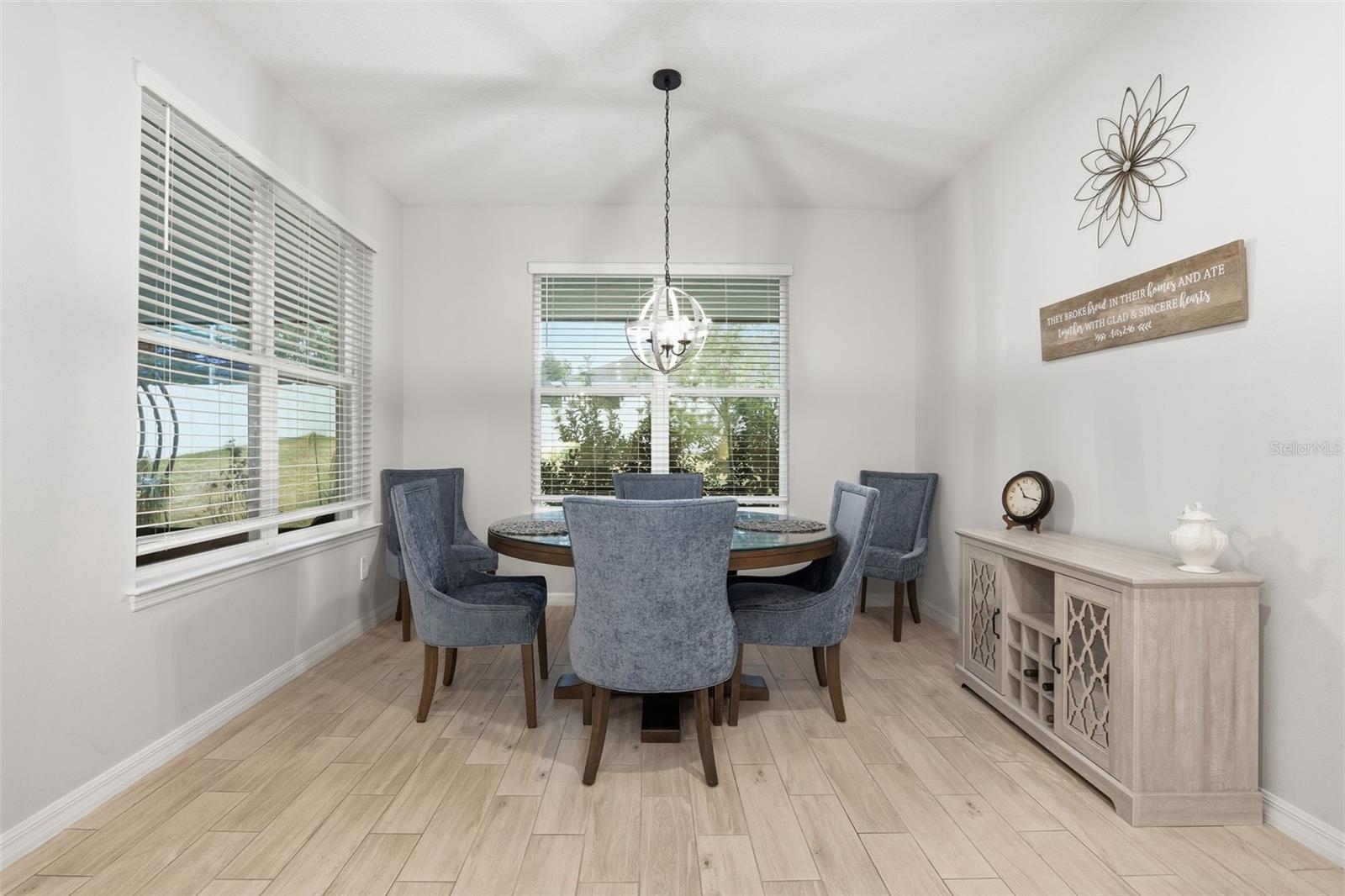 Image 15 of 56 For 1271 Waterview Ridge Circle