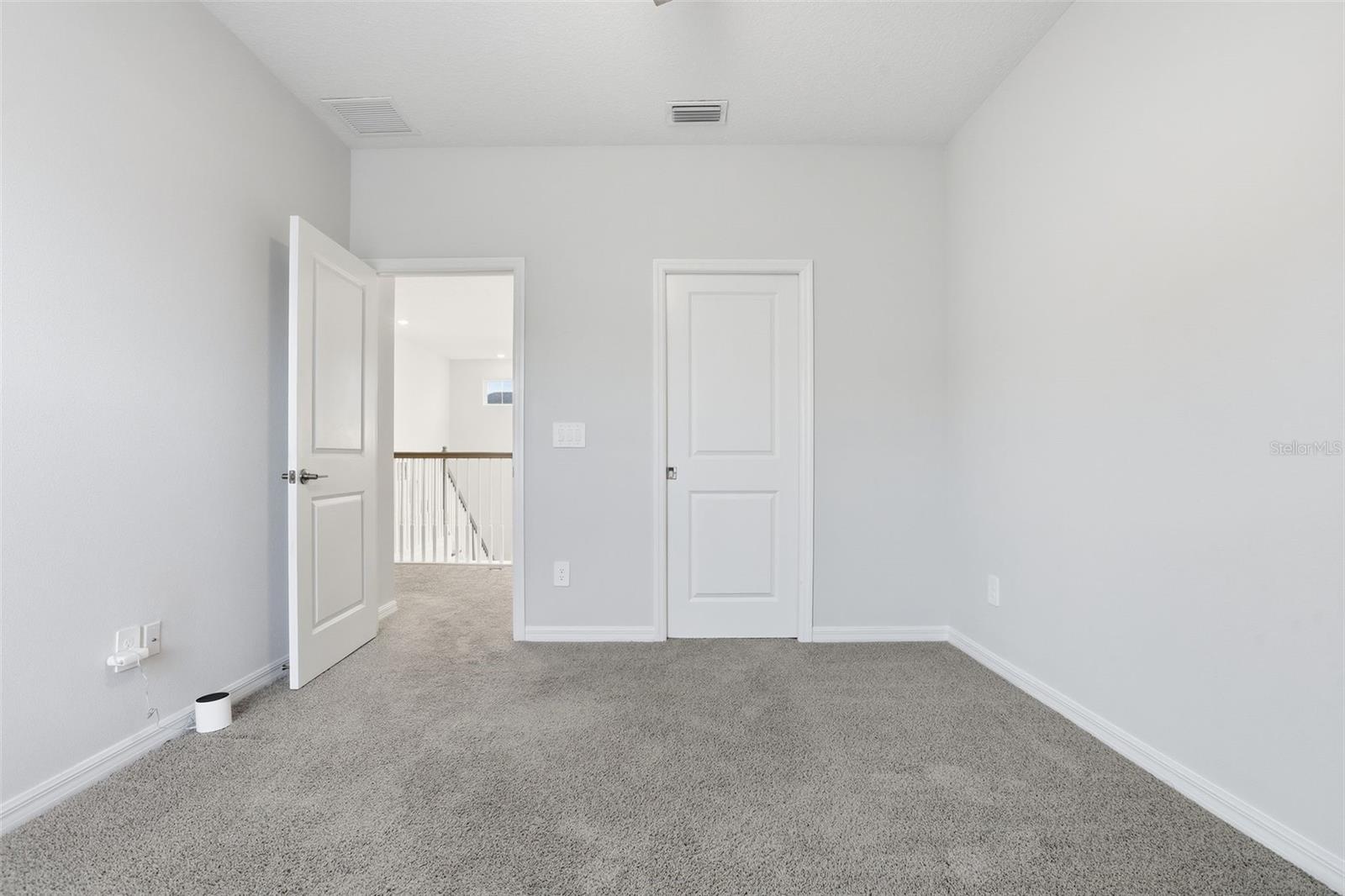 Image 37 of 56 For 1271 Waterview Ridge Circle