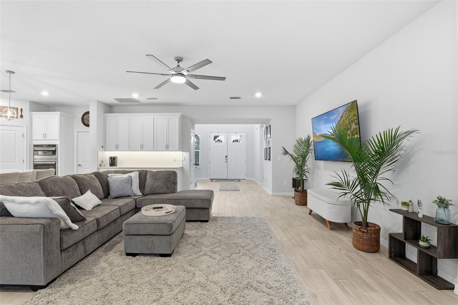 Image 8 of 56 For 1271 Waterview Ridge Circle