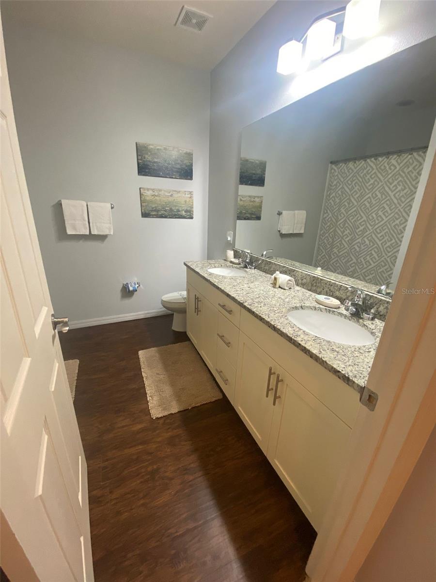 Image 13 of 19 For 3226 Wish Avenue