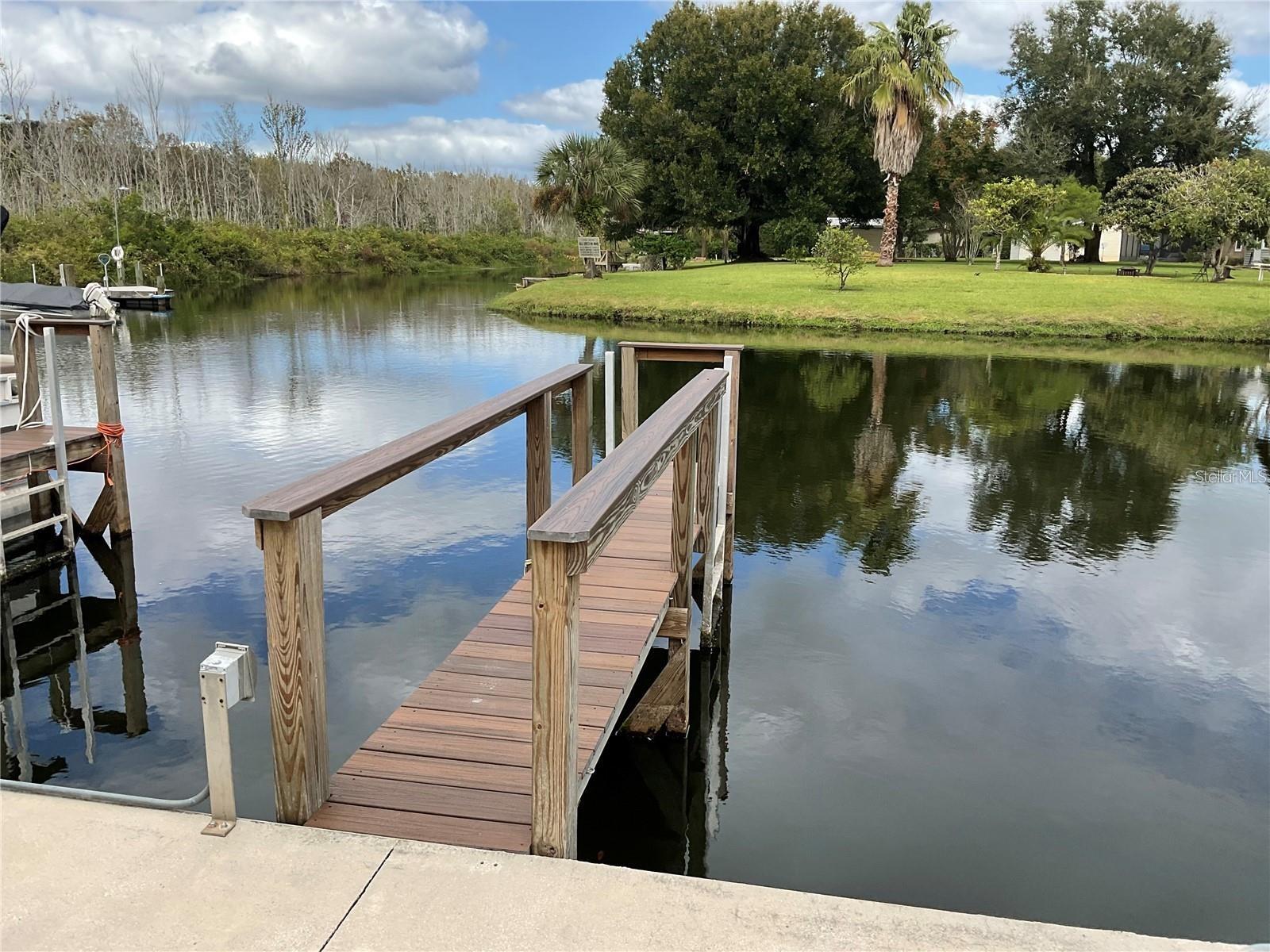 Image 19 of 20 For 38026 Bluebird Circle