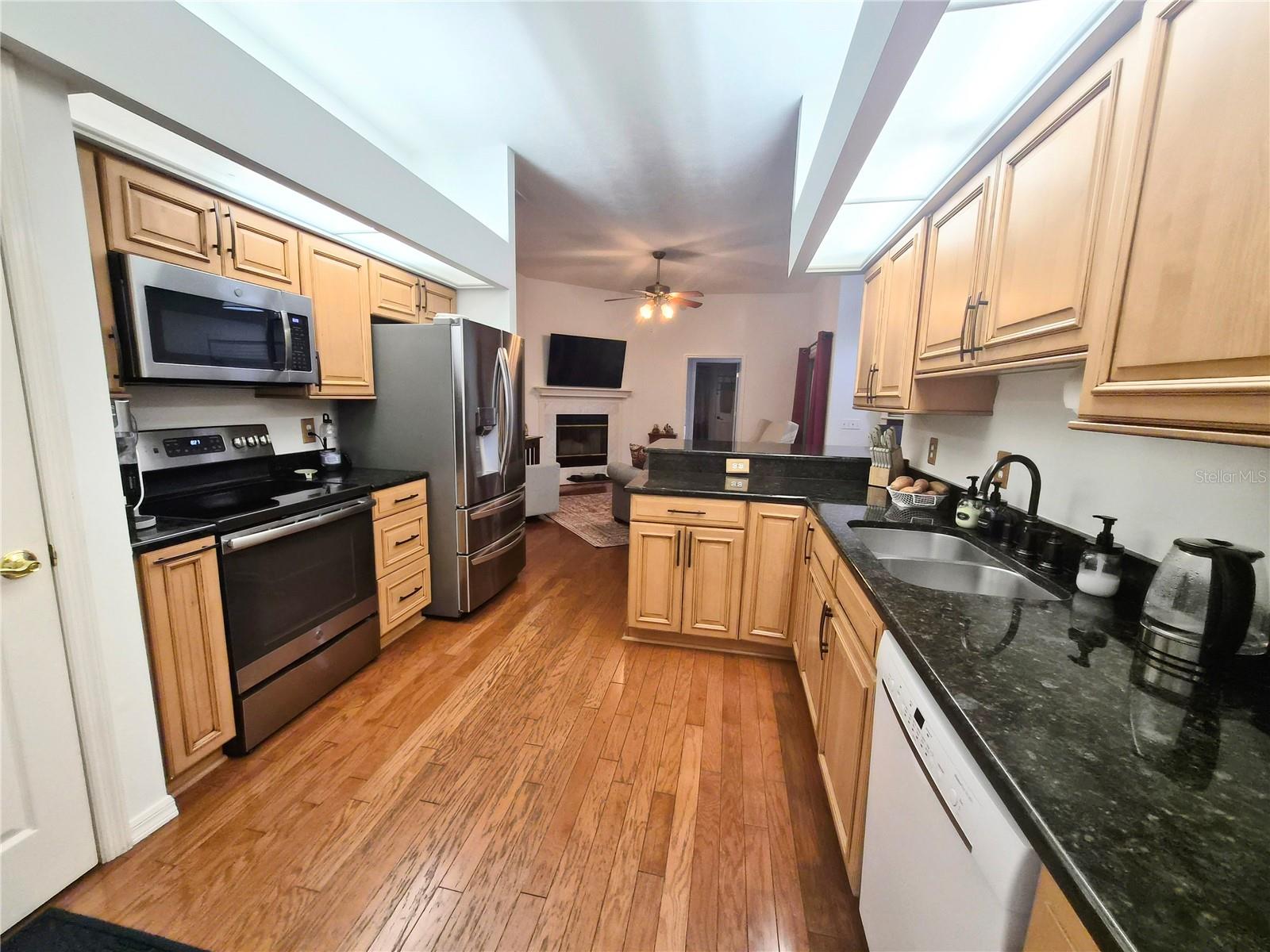 Image 5 of 22 For 1417 99th Terrace