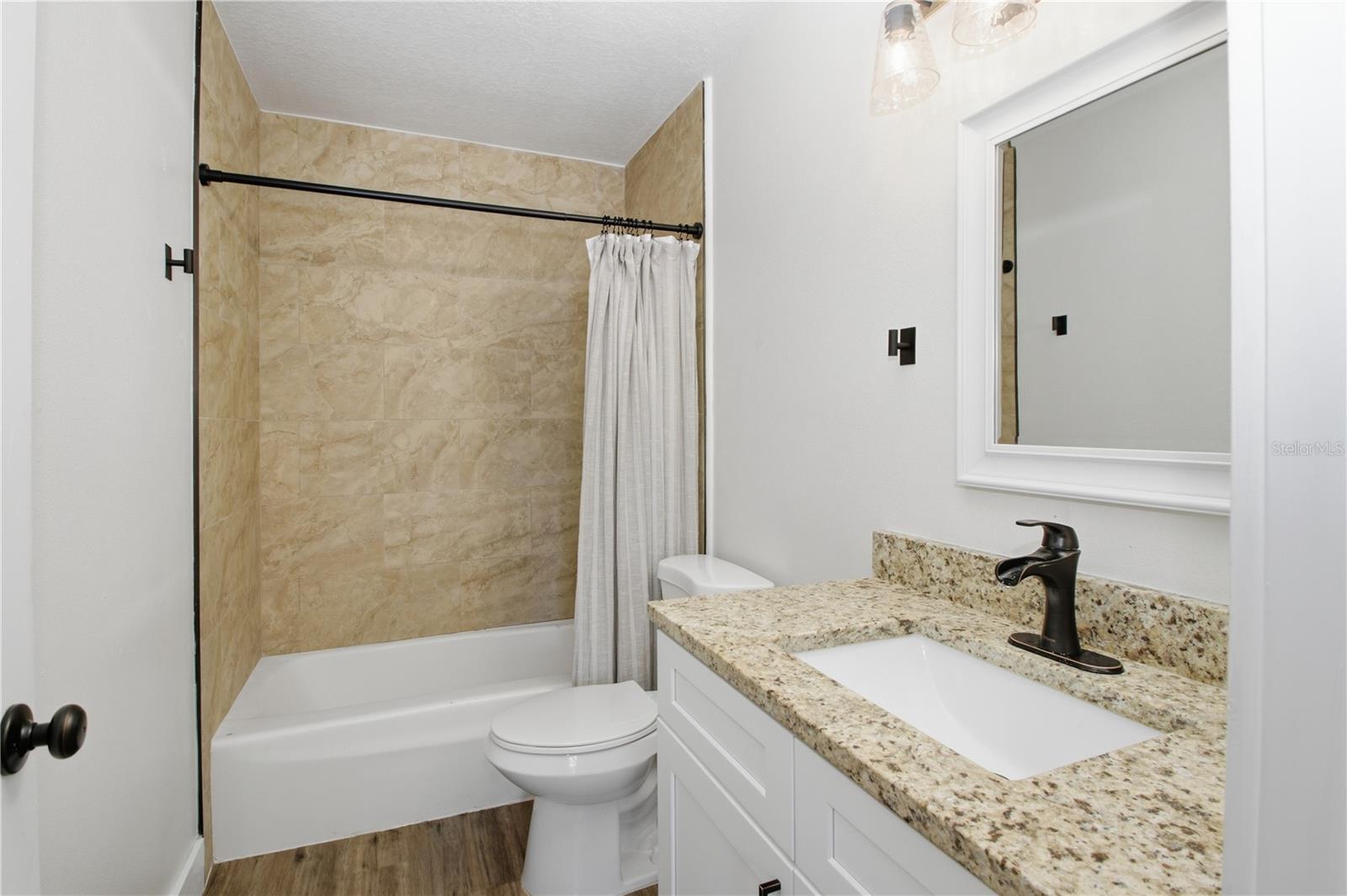 Image 18 of 27 For 1509 Gold Terrace