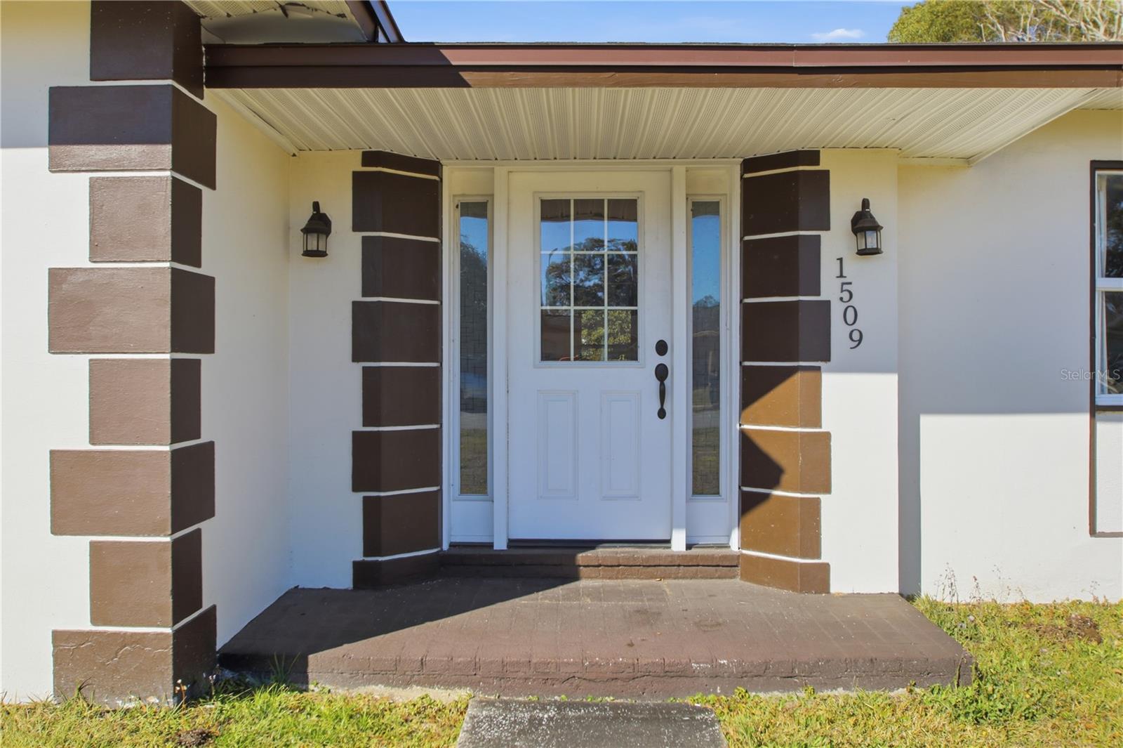 Image 2 of 27 For 1509 Gold Terrace