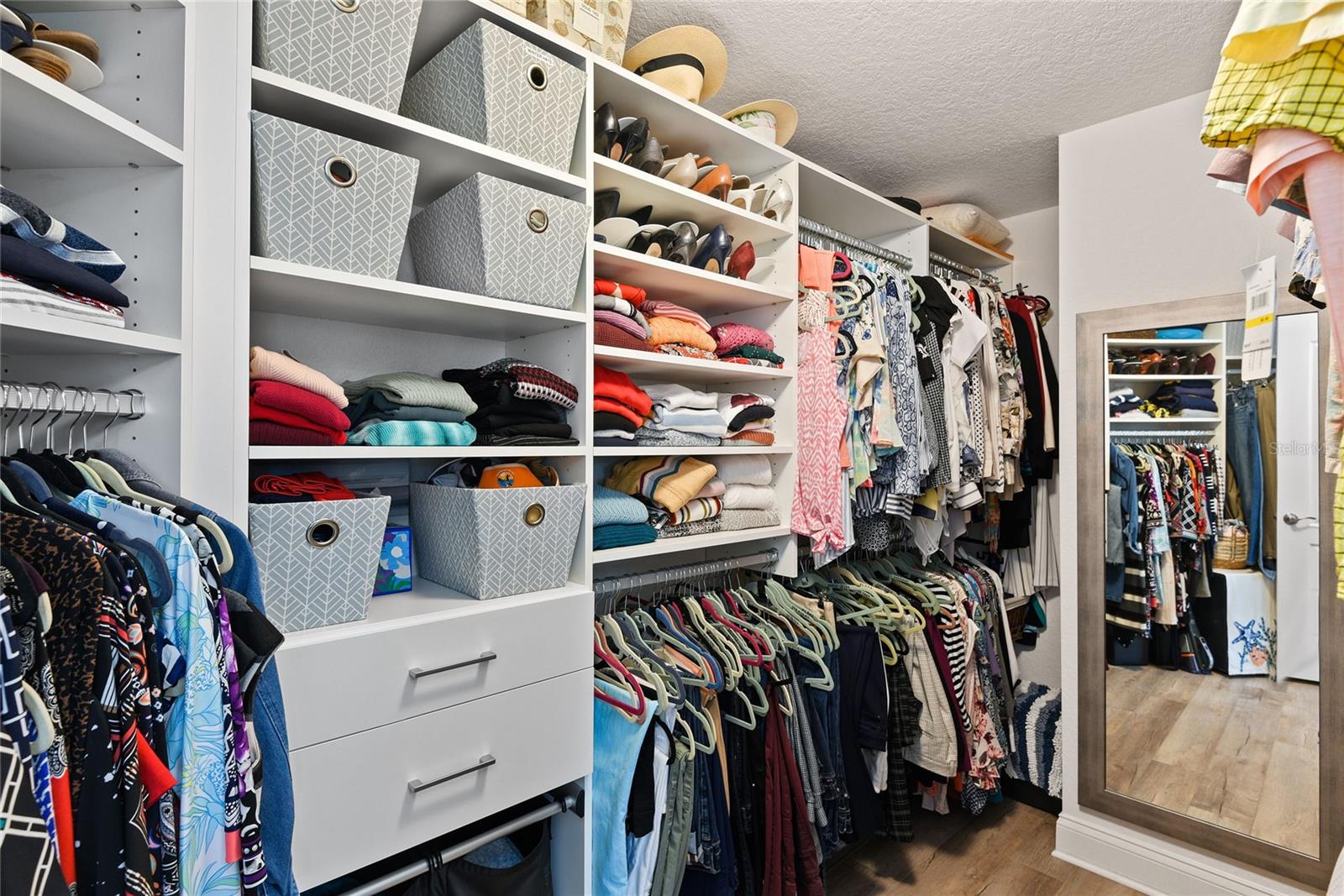 Image 29 of 60 For 263 Minorca Beach Way 301