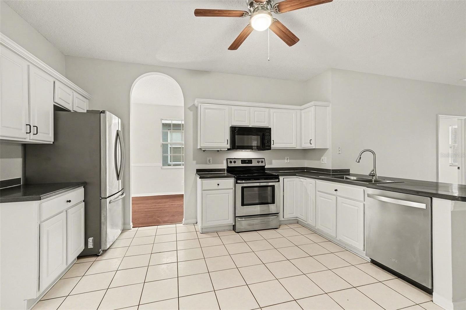 Image 11 of 27 For 10602 Beneva Drive