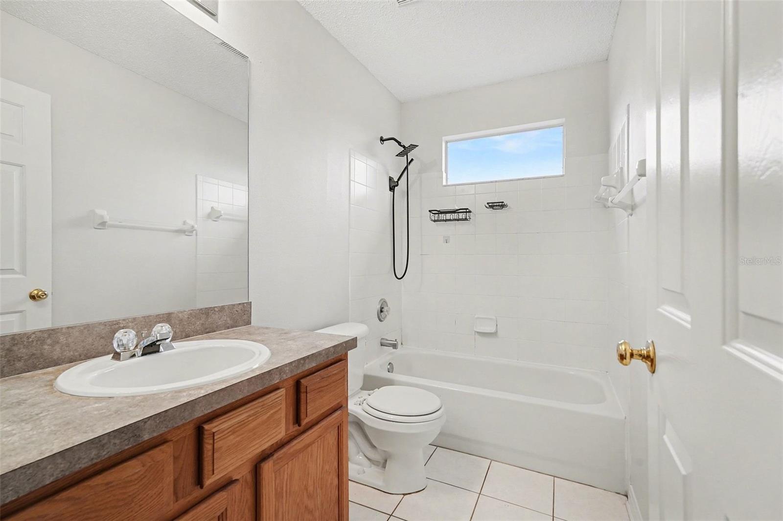 Image 22 of 27 For 10602 Beneva Drive