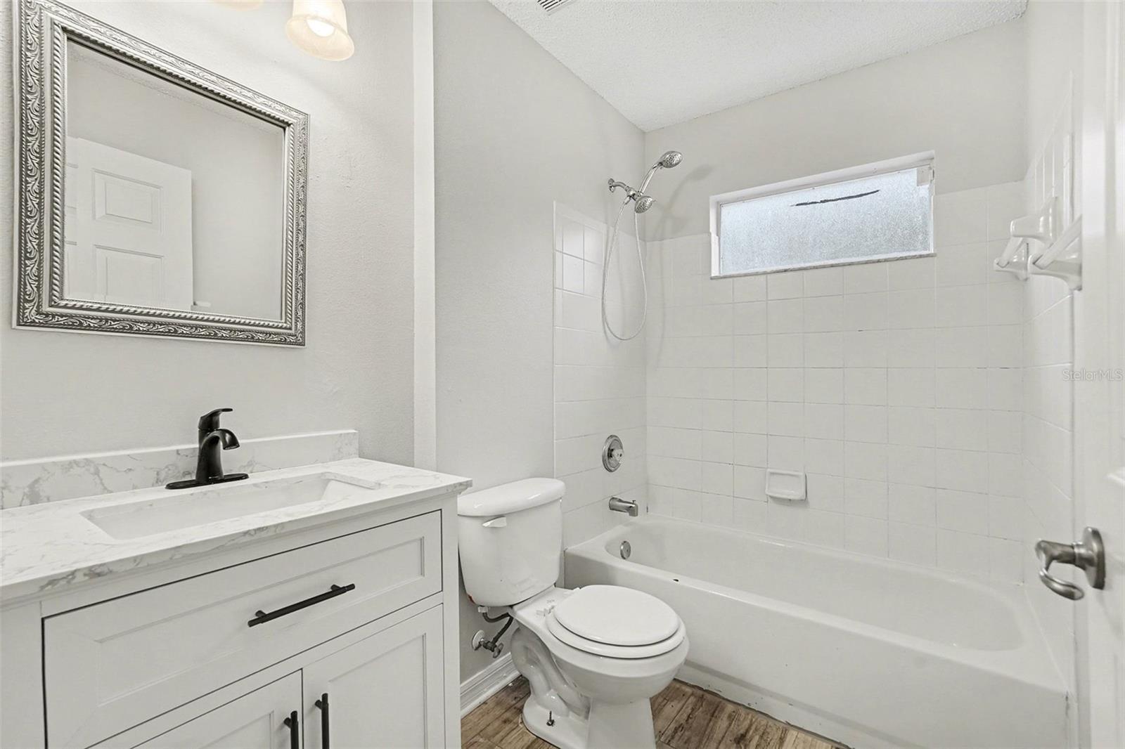 Image 23 of 27 For 10602 Beneva Drive