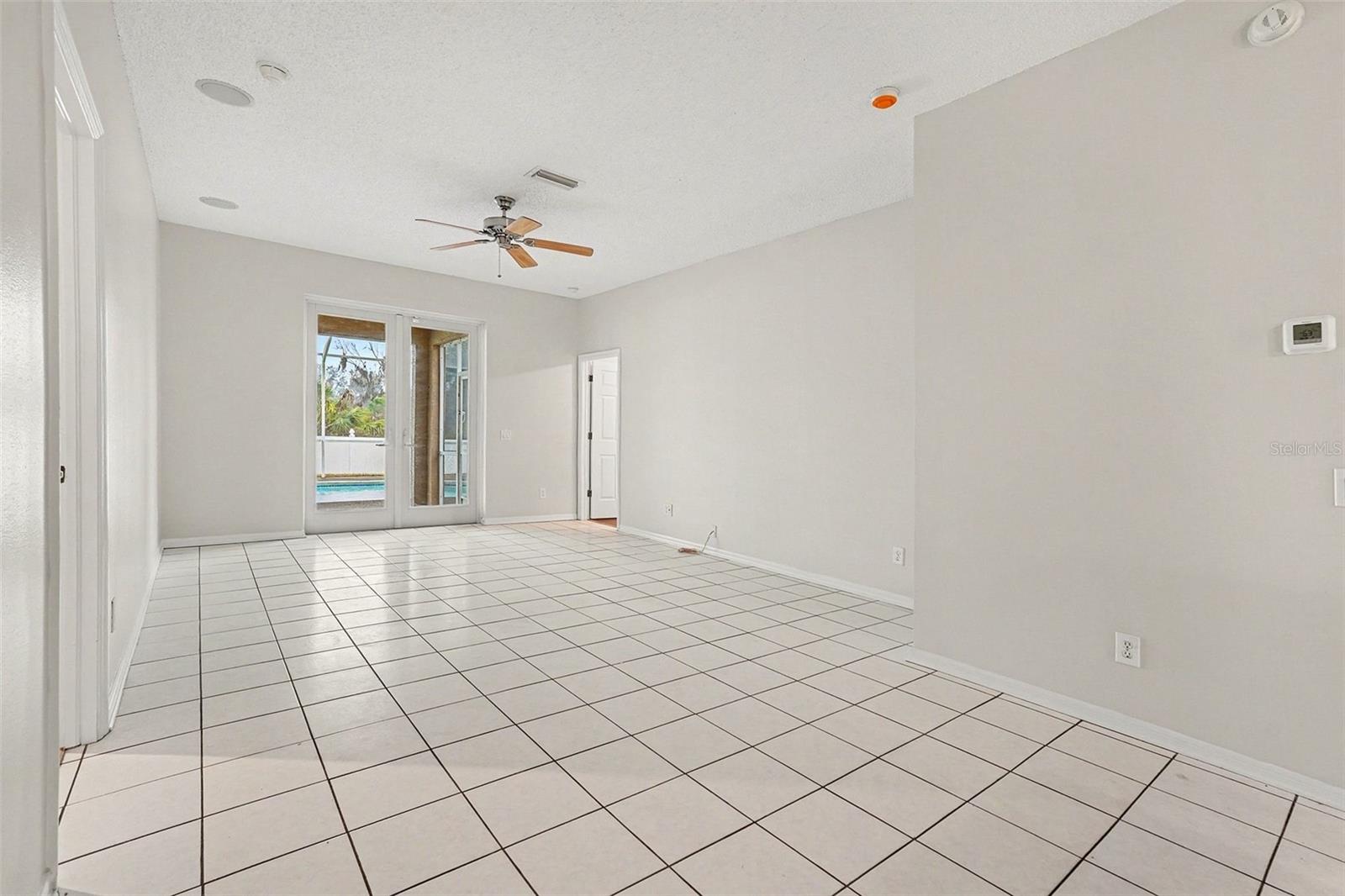 Image 4 of 27 For 10602 Beneva Drive