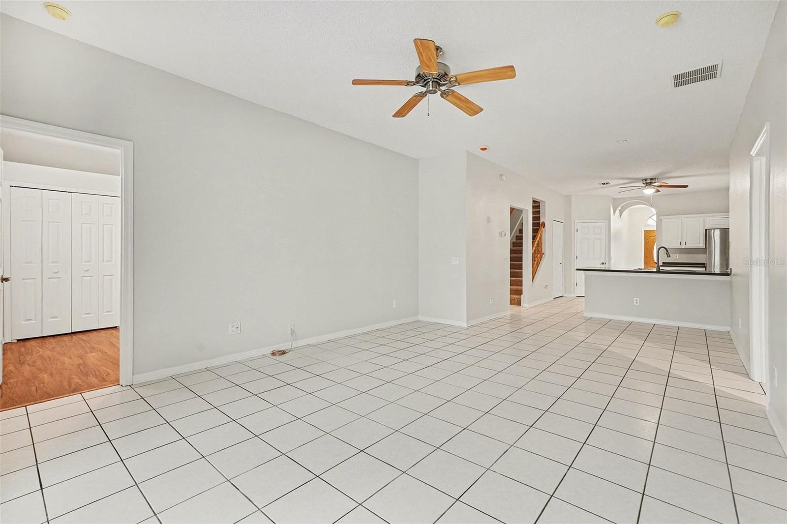 Image 5 of 27 For 10602 Beneva Drive