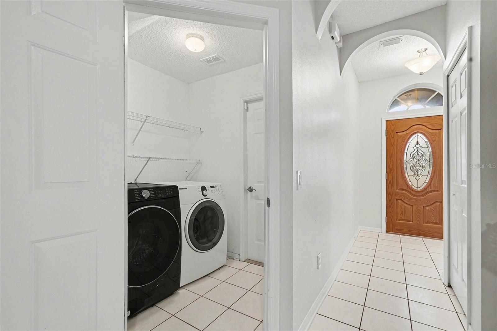 Image 6 of 27 For 10602 Beneva Drive