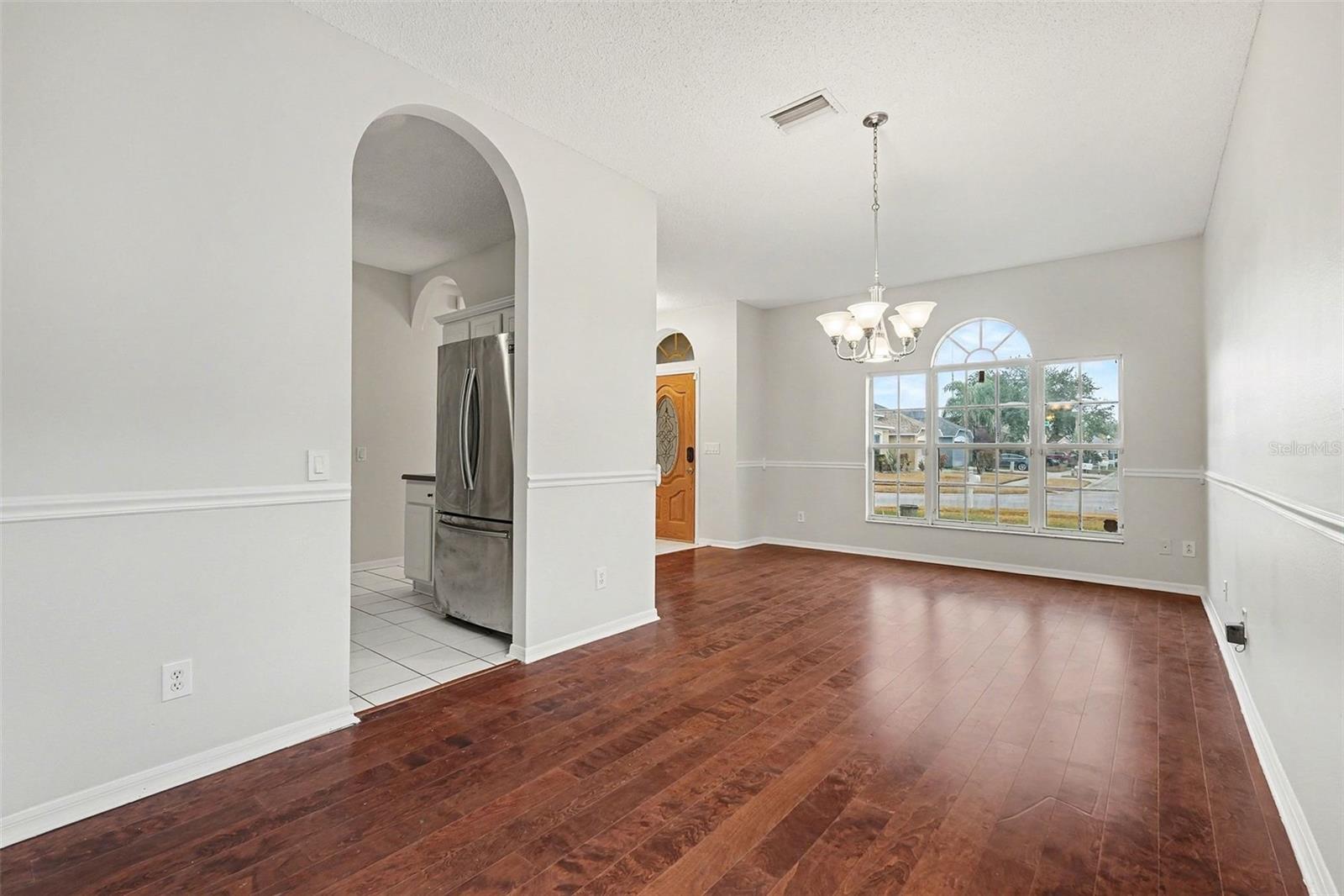 Image 8 of 27 For 10602 Beneva Drive