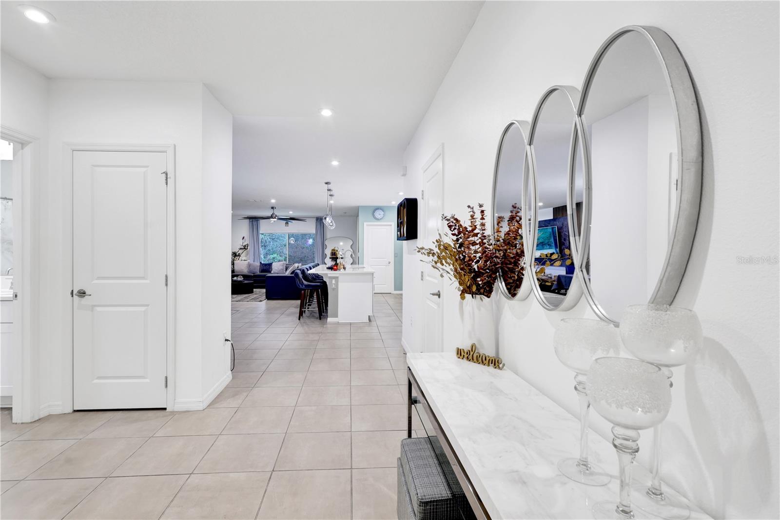 Image 10 of 29 For 585 Pink Ibis Bend