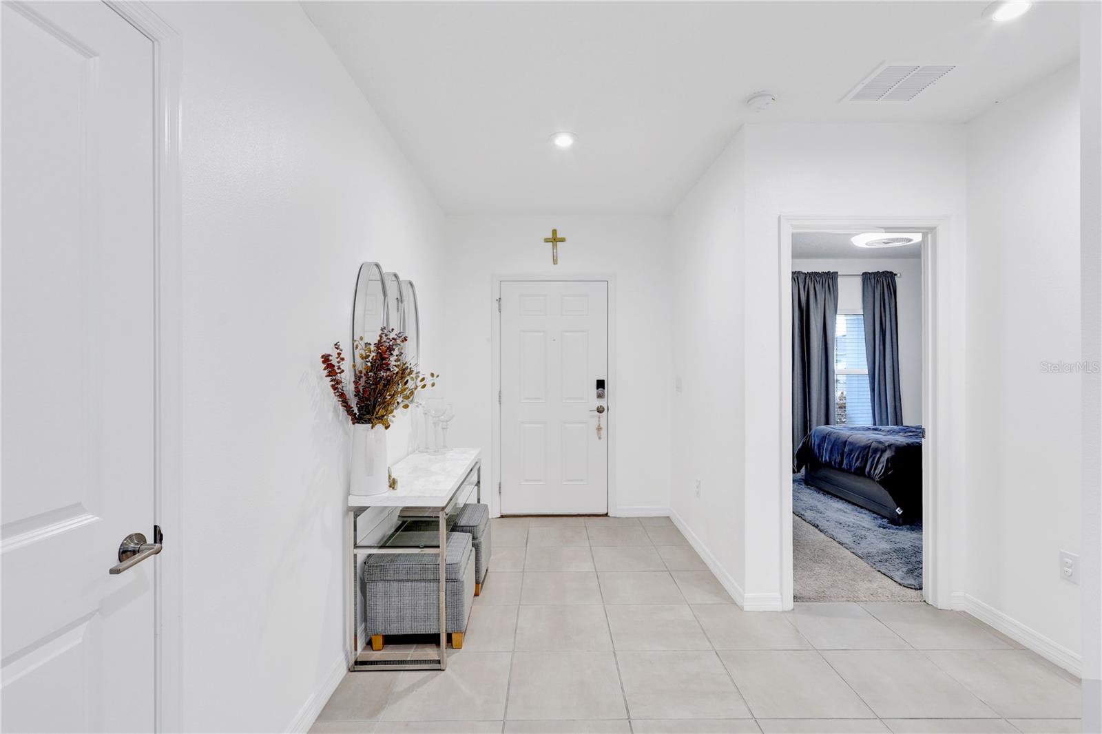 Image 20 of 29 For 585 Pink Ibis Bend