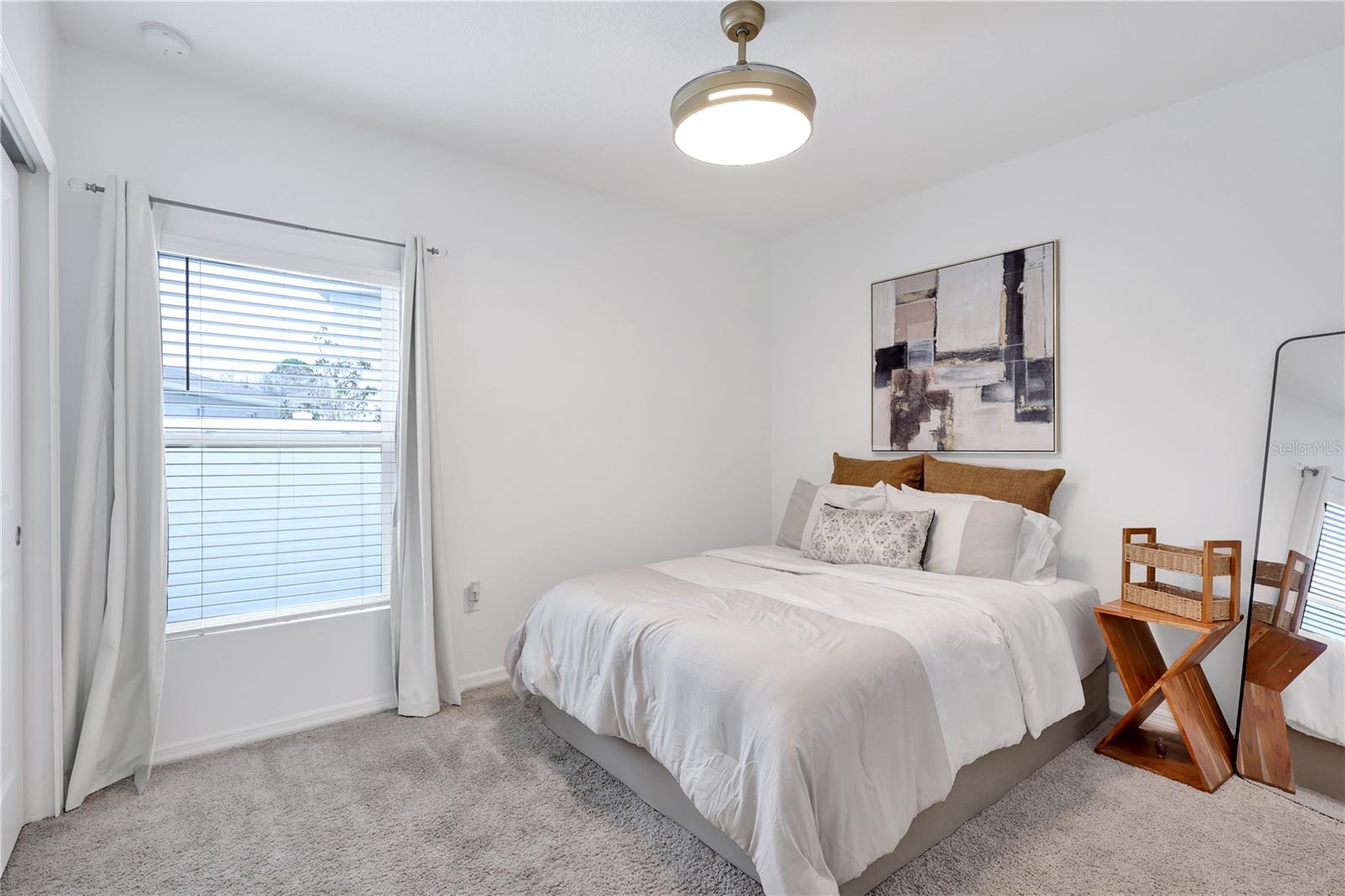 Image 21 of 29 For 585 Pink Ibis Bend