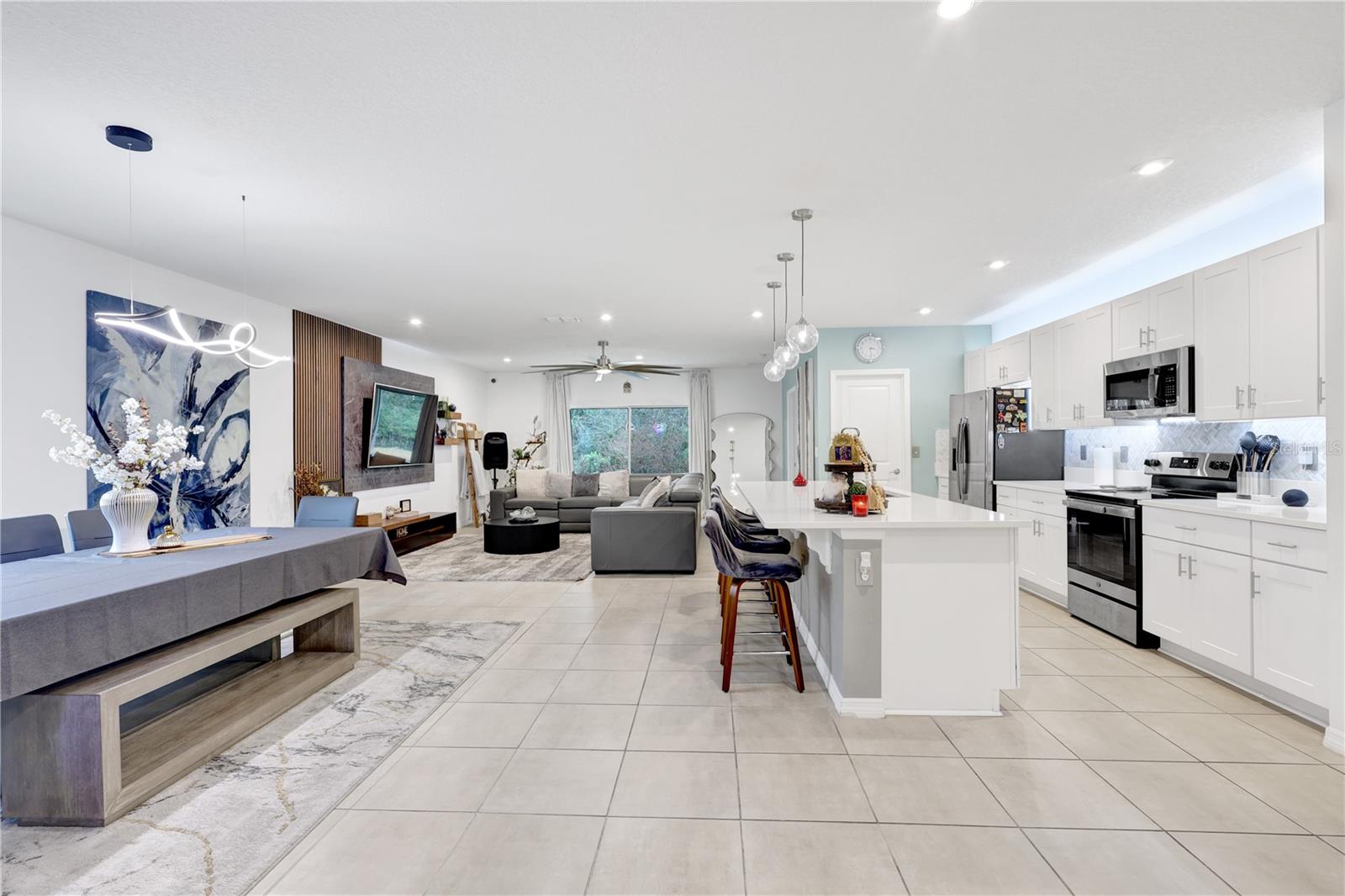 Image 27 of 29 For 585 Pink Ibis Bend