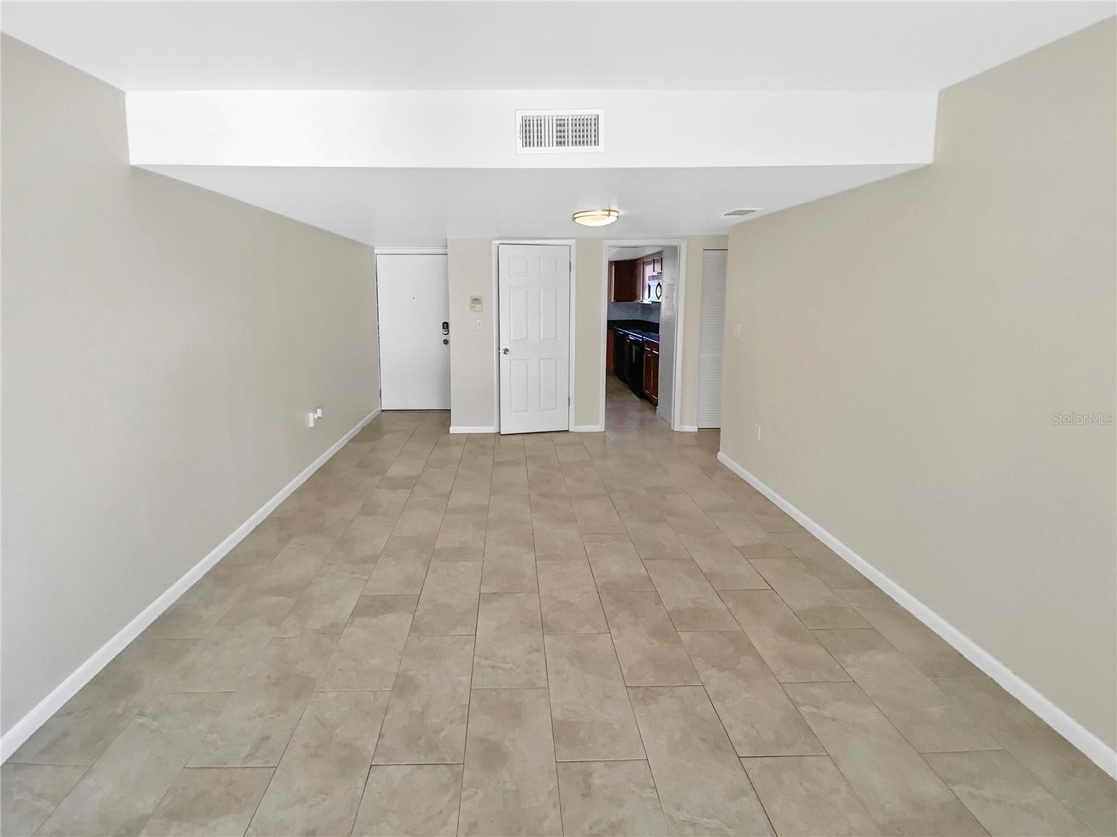 Image 10 of 24 For 705 Village Drive N 205