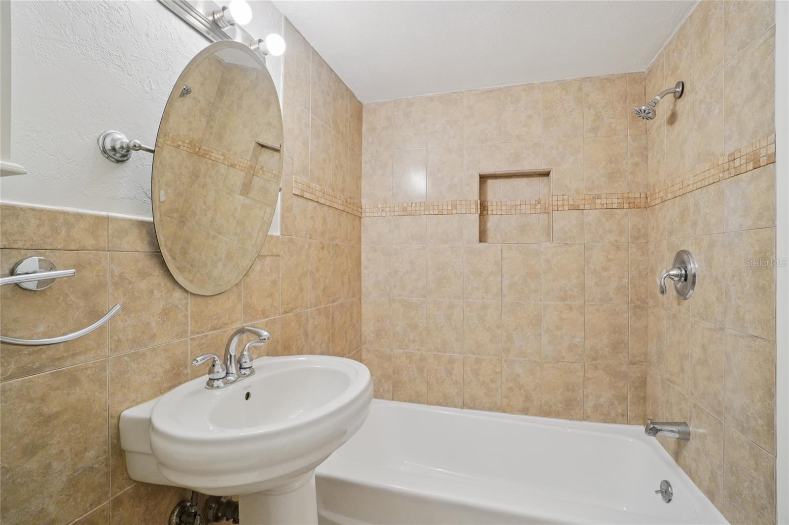 Image 28 of 42 For 705 Village Drive N 205