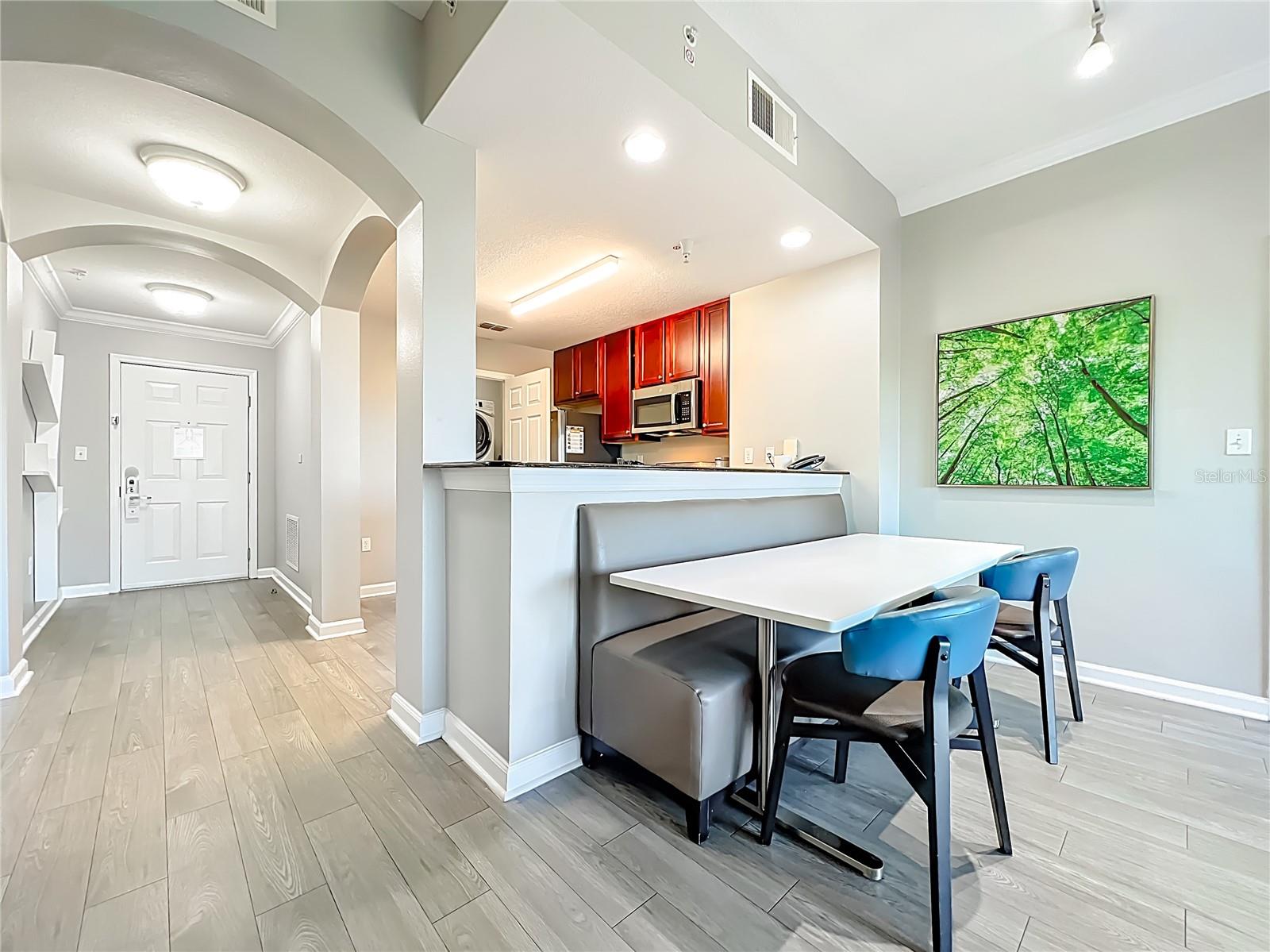 Image 17 of 49 For 14501 Grove Resort Avenue 1518