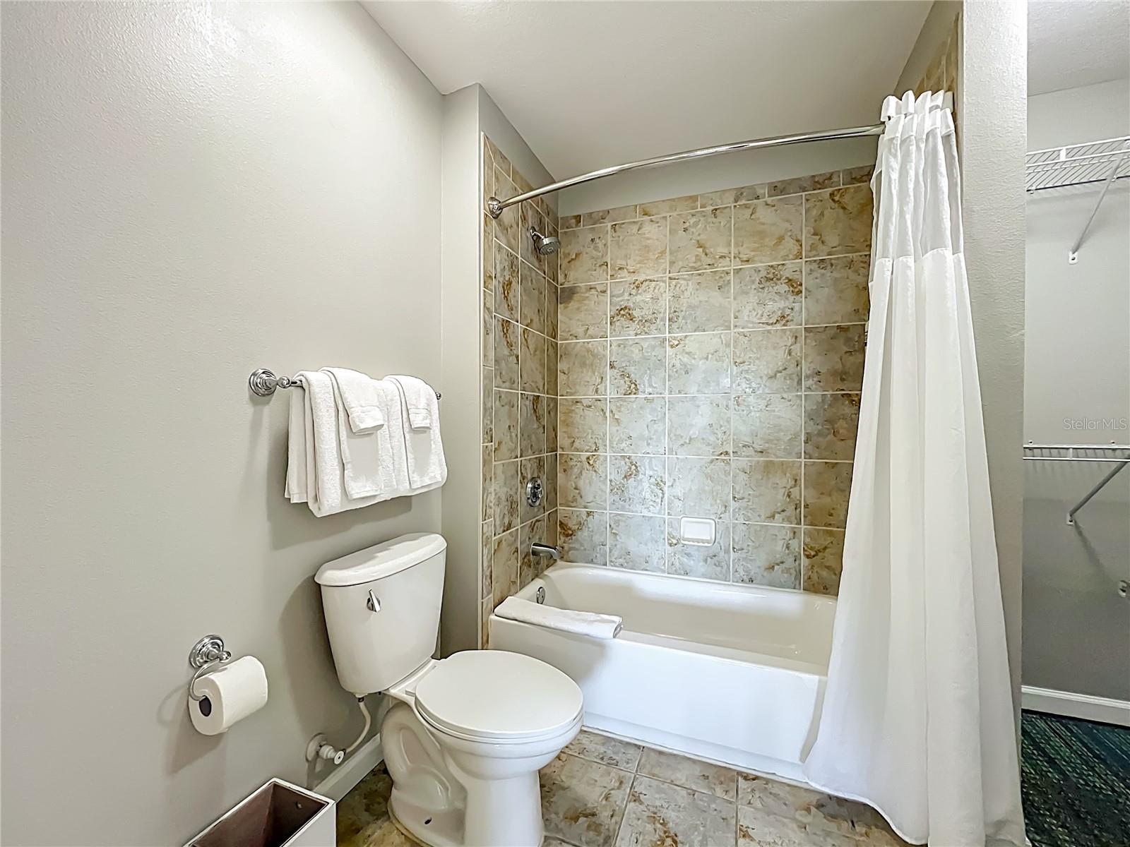 Image 27 of 49 For 14501 Grove Resort Avenue 1518