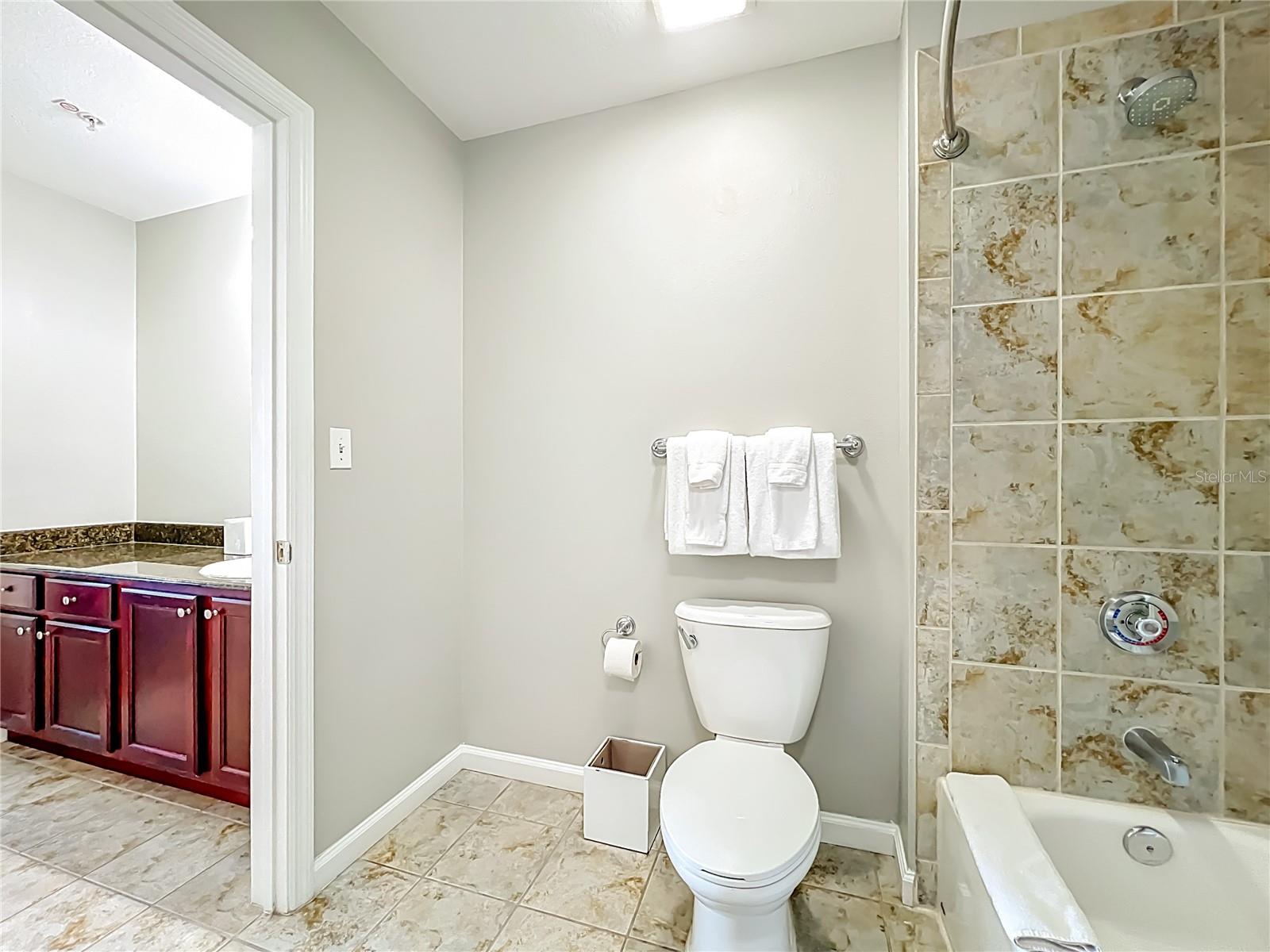 Image 29 of 49 For 14501 Grove Resort Avenue 1518