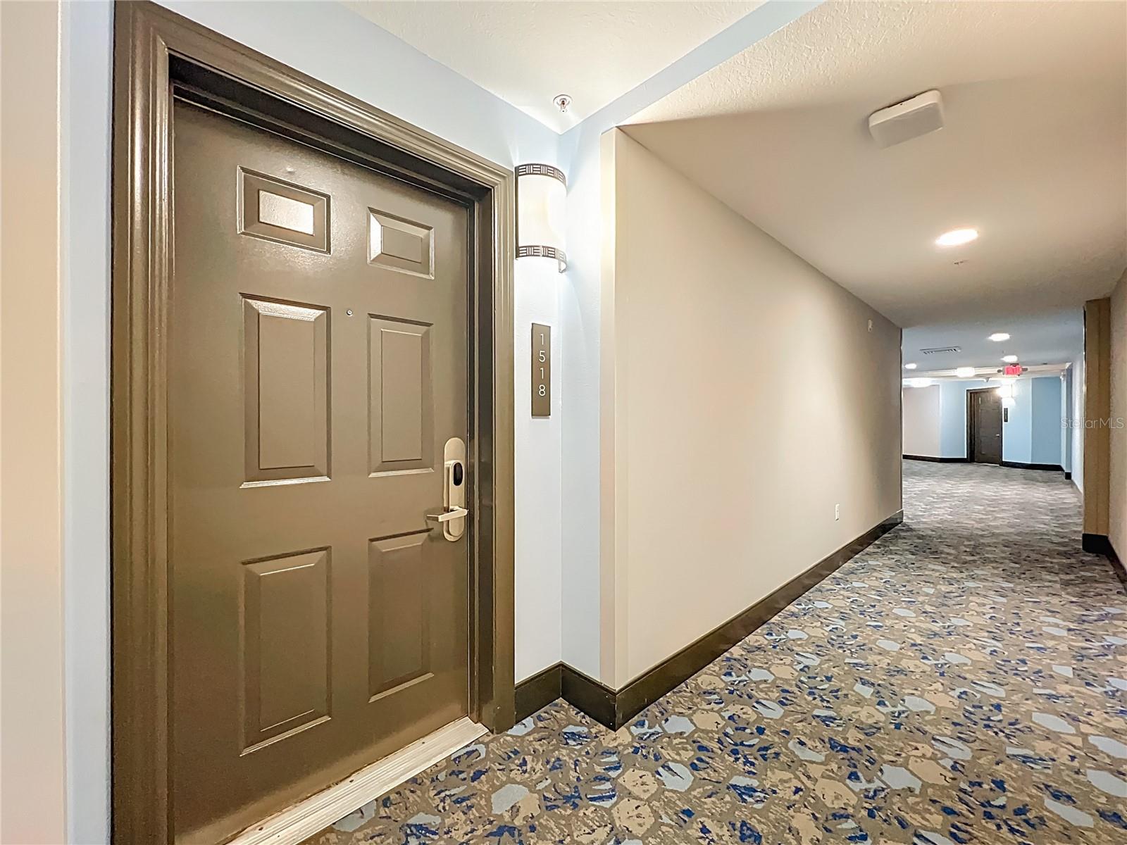 Image 6 of 49 For 14501 Grove Resort Avenue 1518