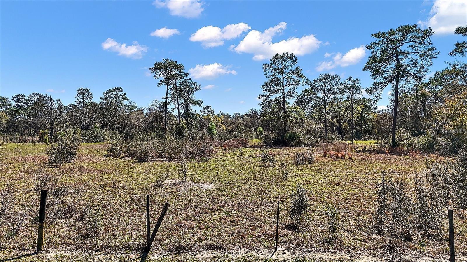 Image 2 of 3 For 2700 Lent Road