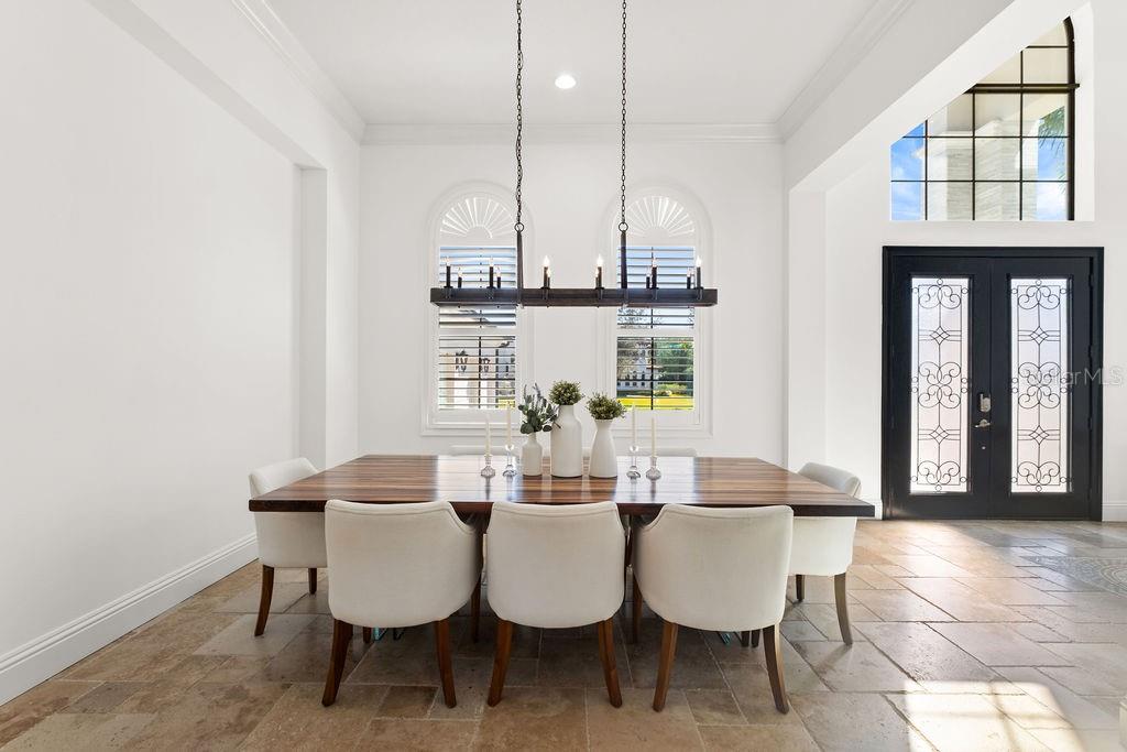 Image 11 of 50 For 9940 Grosvenor Pointe Circle