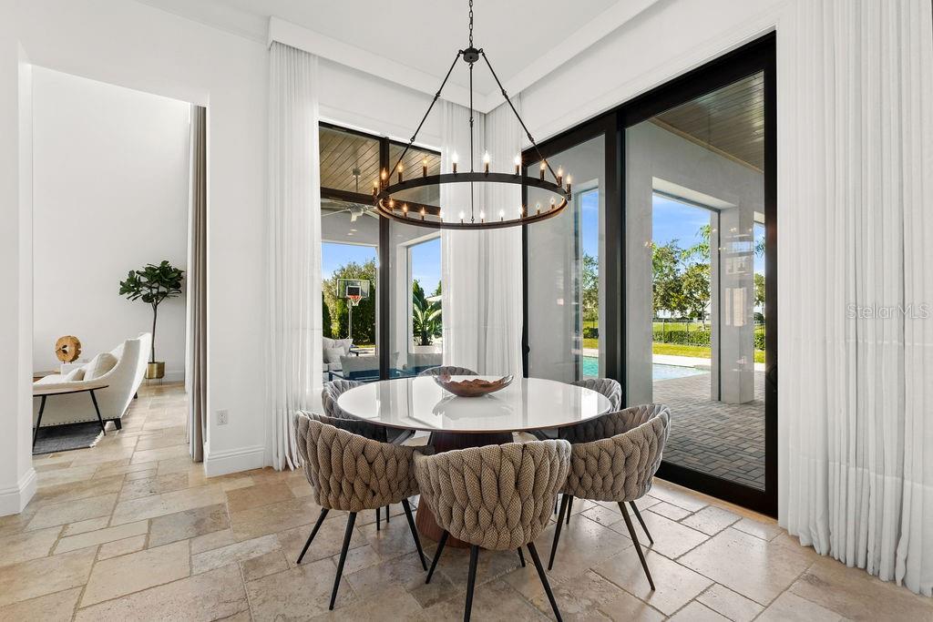 Image 17 of 50 For 9940 Grosvenor Pointe Circle