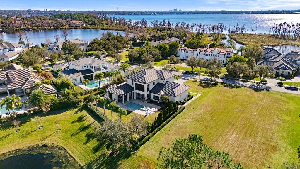 Image 6 of 50 For 9940 Grosvenor Pointe Circle