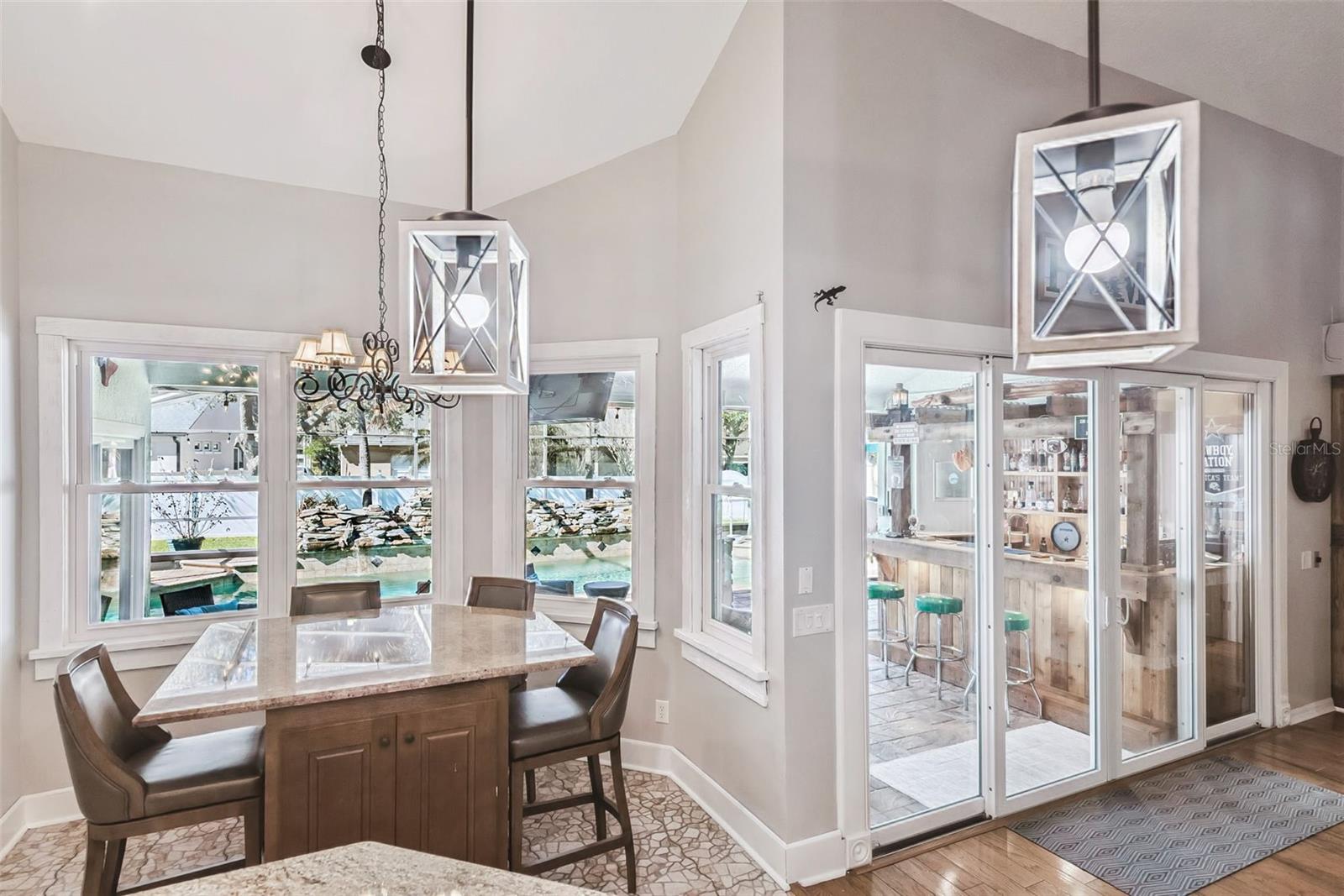 Image 16 of 58 For 726 Lake Claire Circle