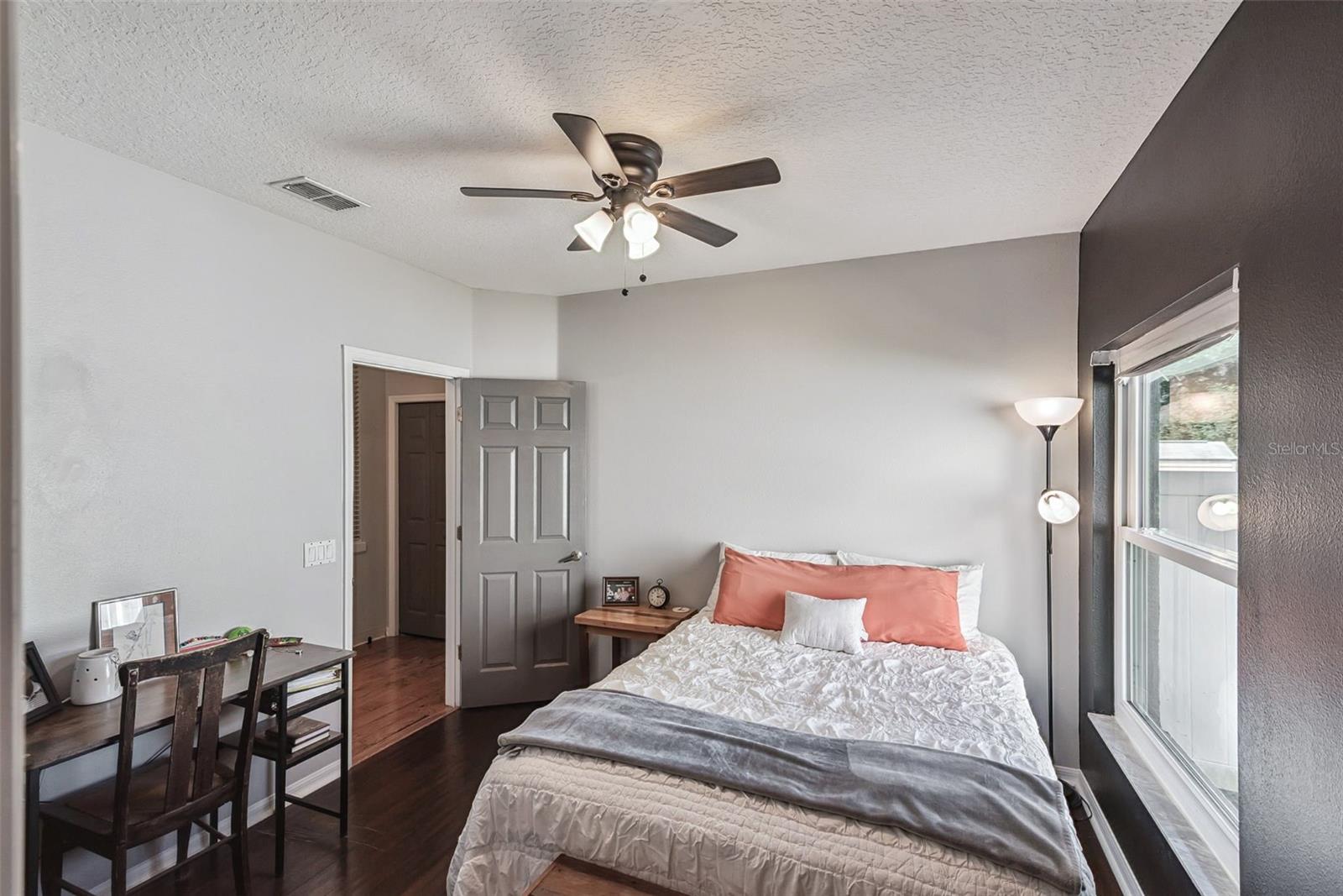 Image 30 of 58 For 726 Lake Claire Circle