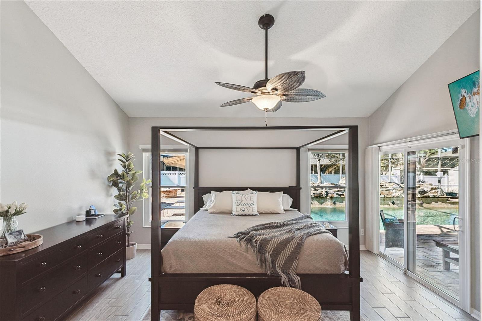 Image 34 of 58 For 726 Lake Claire Circle