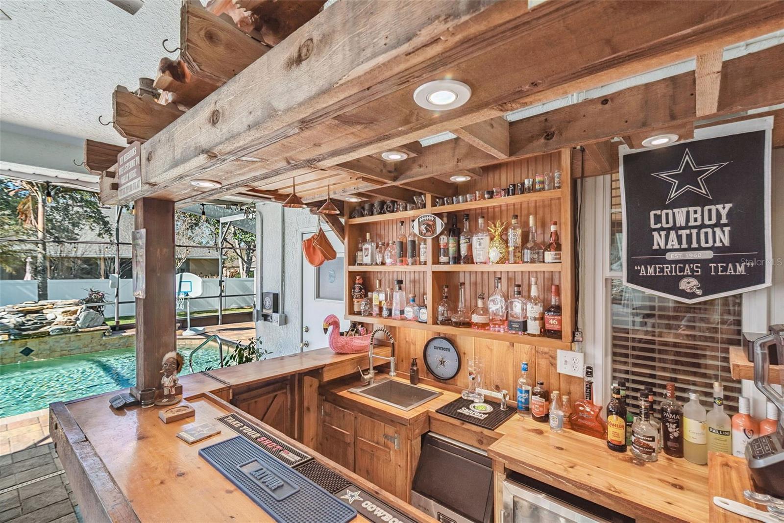 Image 40 of 58 For 726 Lake Claire Circle