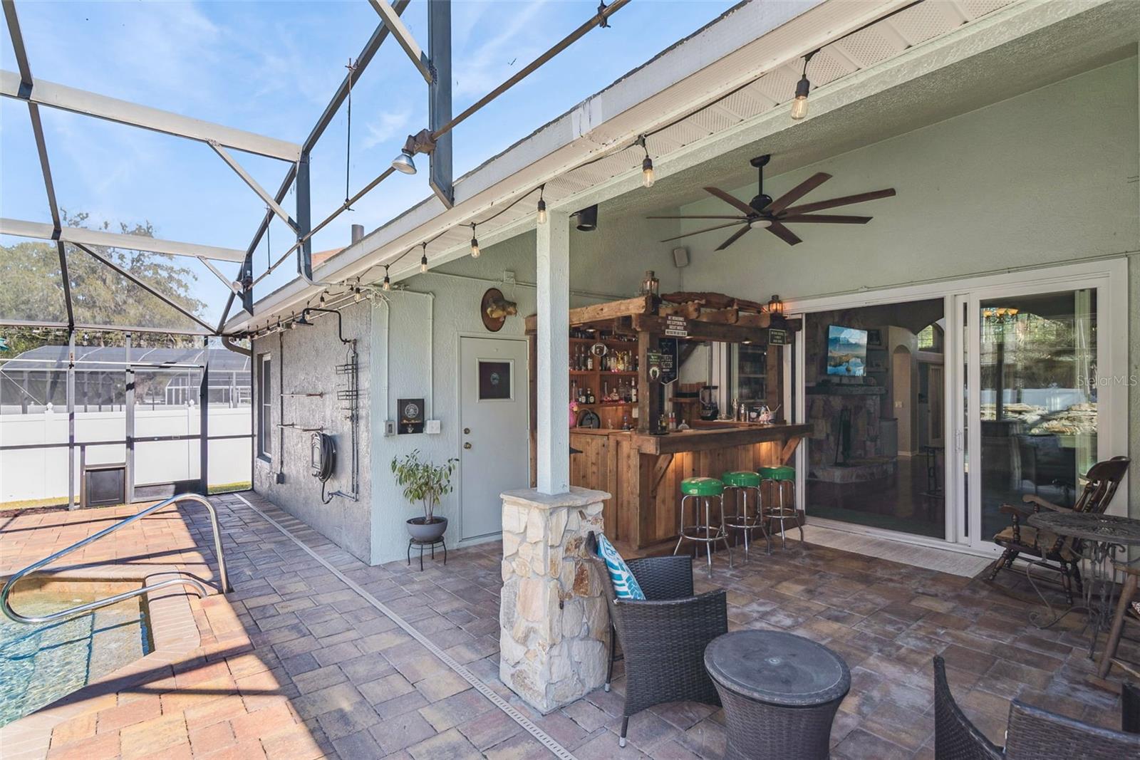 Image 43 of 58 For 726 Lake Claire Circle