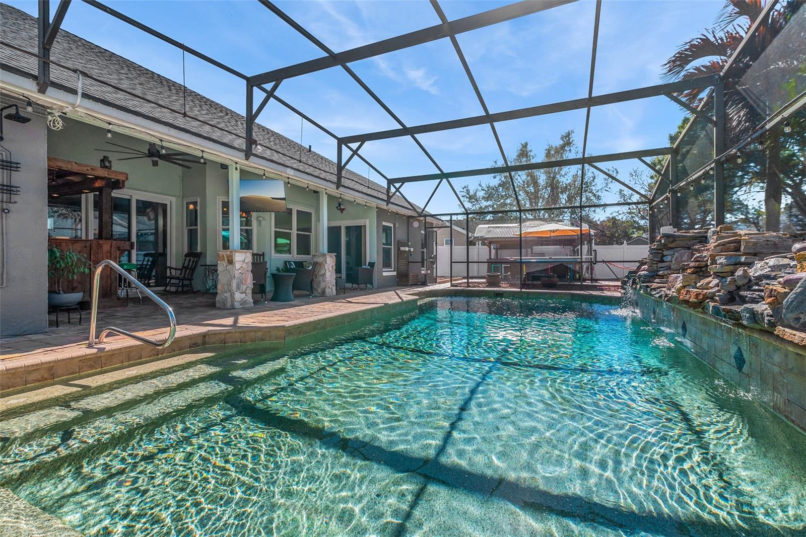 Image 45 of 58 For 726 Lake Claire Circle