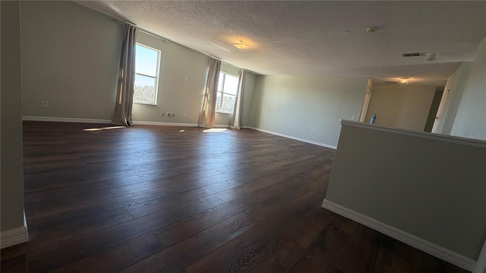 Image 22 of 37 For 2661 Plumberry Avenue