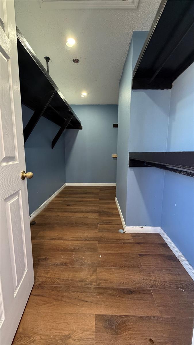 Image 25 of 37 For 2661 Plumberry Avenue