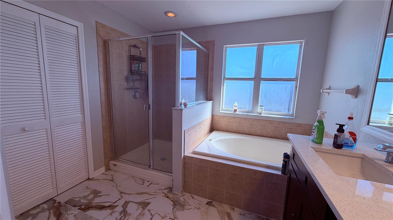 Image 27 of 37 For 2661 Plumberry Avenue