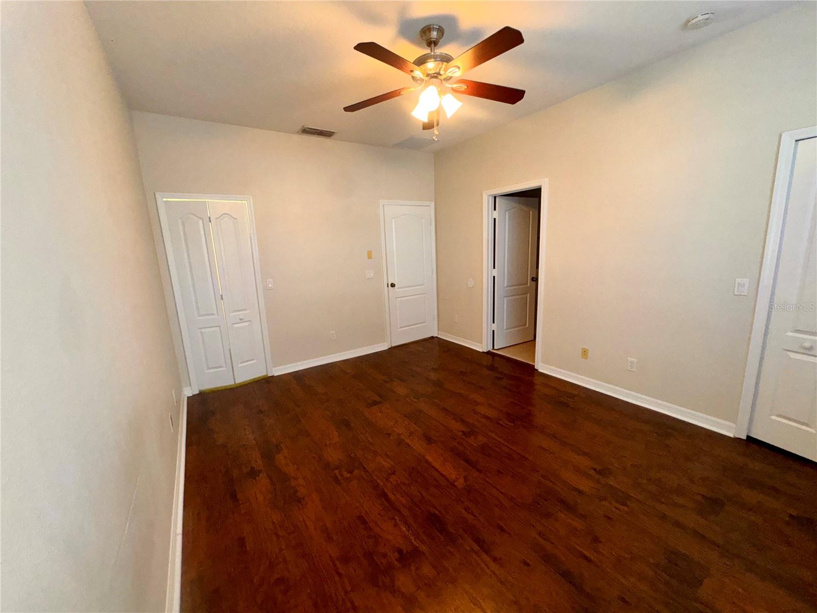 Listing photo id 18 for 3447 Victoria Pines Drive 224