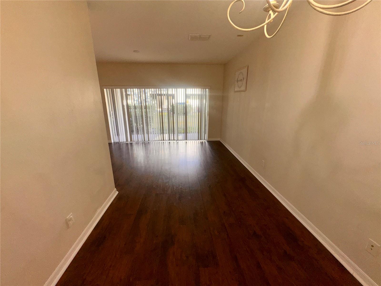 Listing photo id 4 for 3447 Victoria Pines Drive 224