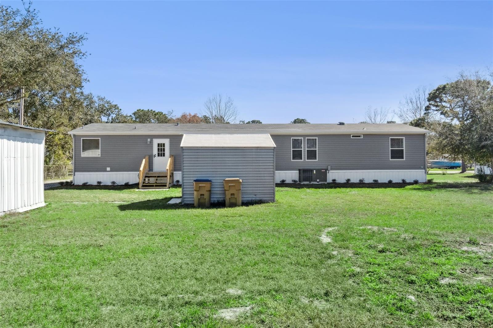 Image 27 of 28 For 180 Sandpine Court