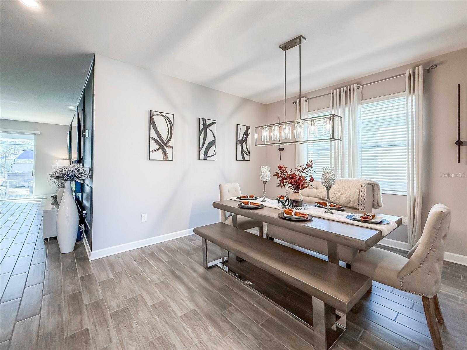 Image 12 of 69 For 2537 Camden Park Circle