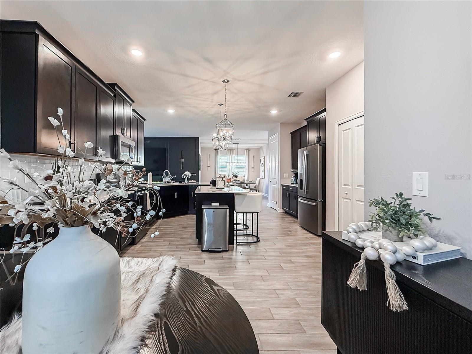 Image 24 of 69 For 2537 Camden Park Circle