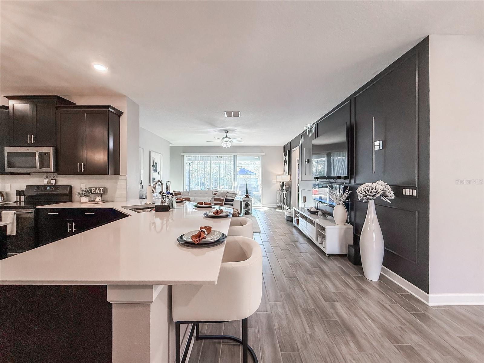 Image 25 of 69 For 2537 Camden Park Circle