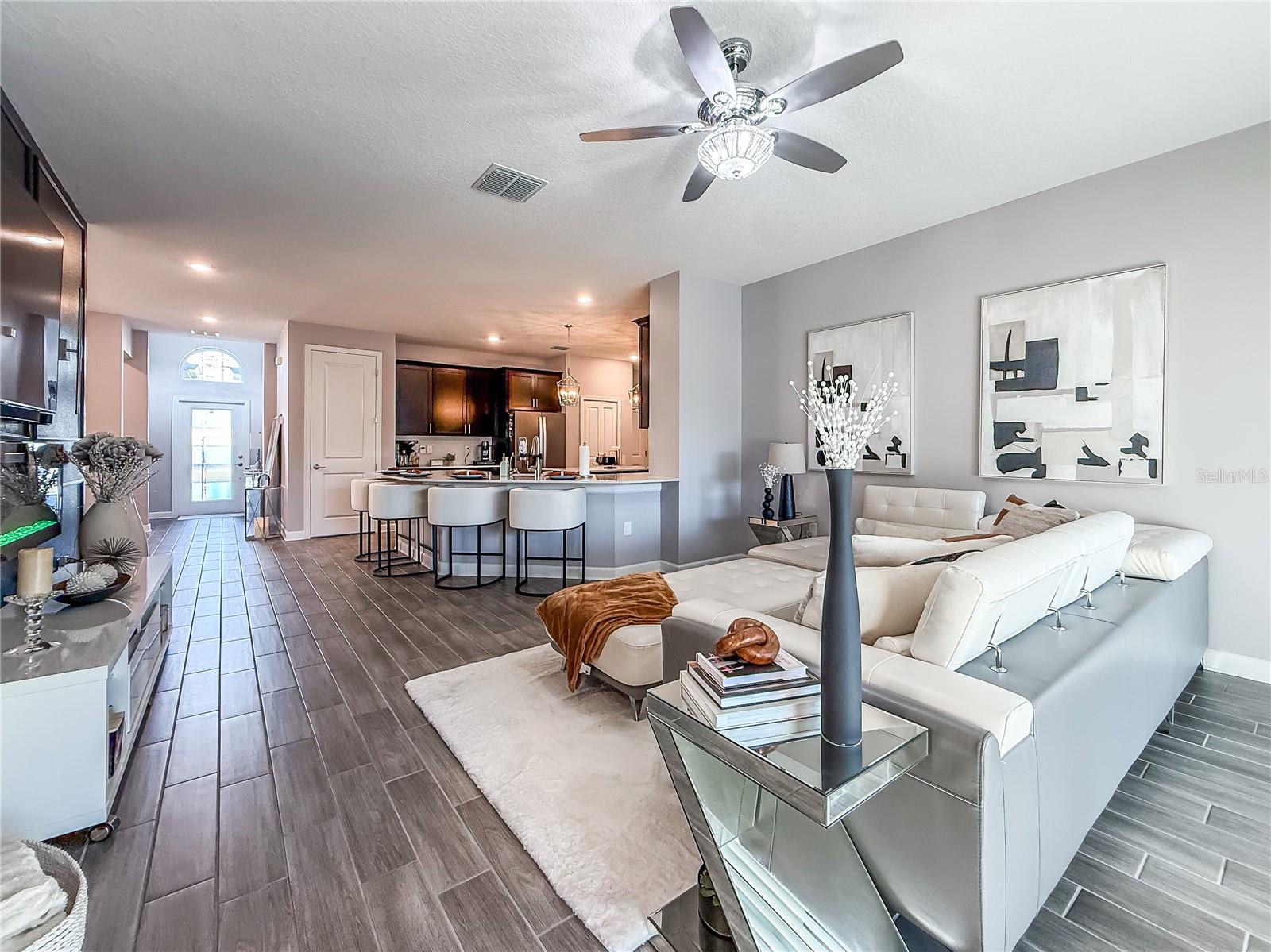 Image 29 of 69 For 2537 Camden Park Circle